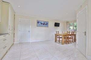 Photo 11- click for photo gallery